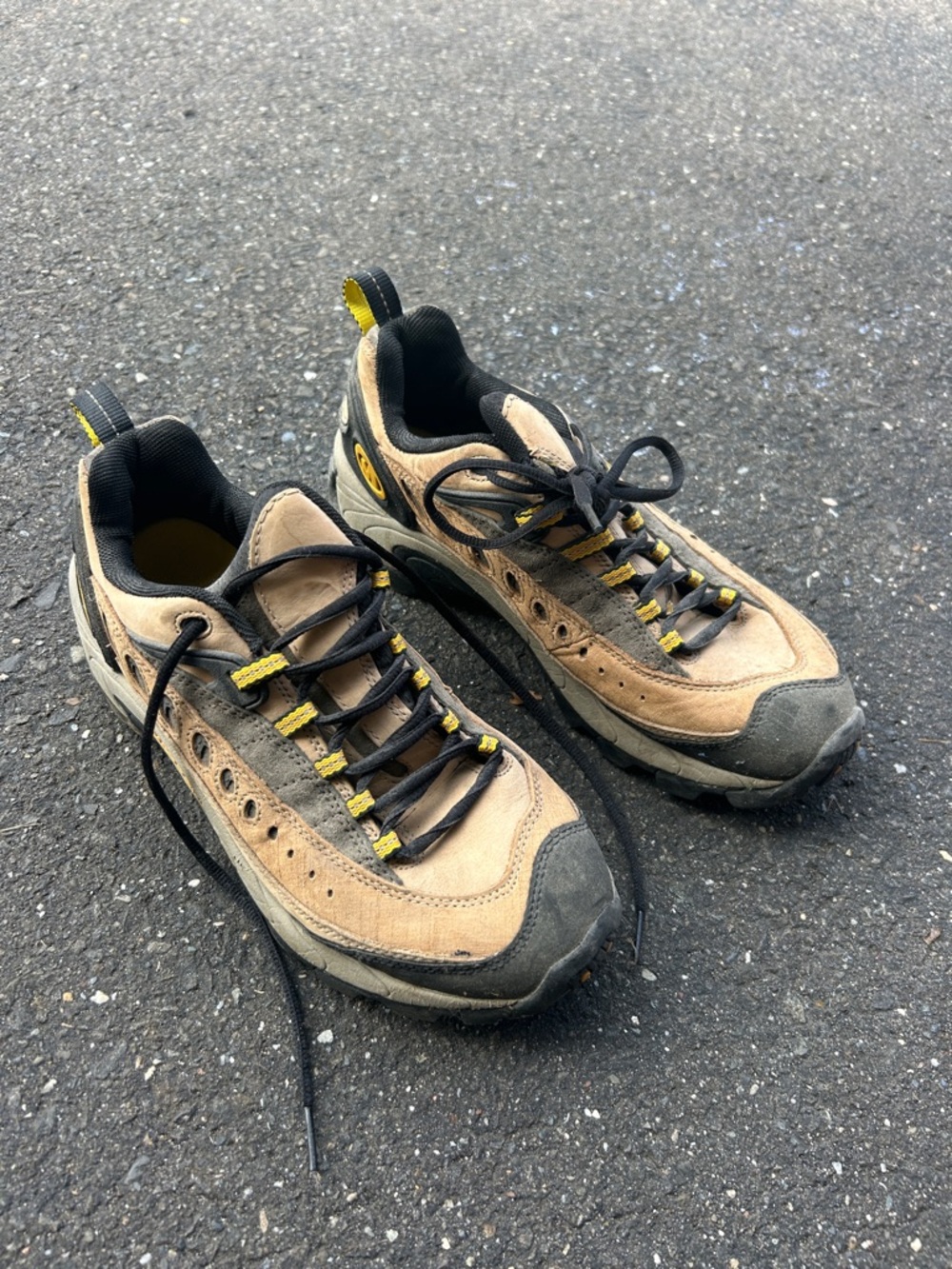 Women’s Merrell Outdoor Trail Shoes in Tan and Black